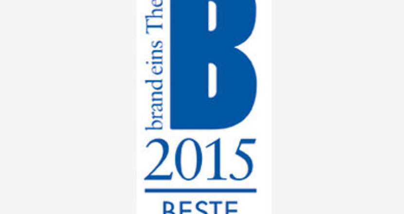 Illustration eines Mannes mit Pokal und der Auszeichnung "Bester Berater 2015"